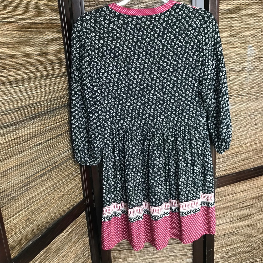 Forever 21 Boho Babydoll Dress Red White Black - Picture 7 of 7